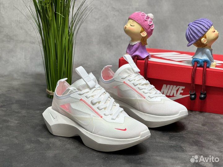 Кроссовки женские nike vista