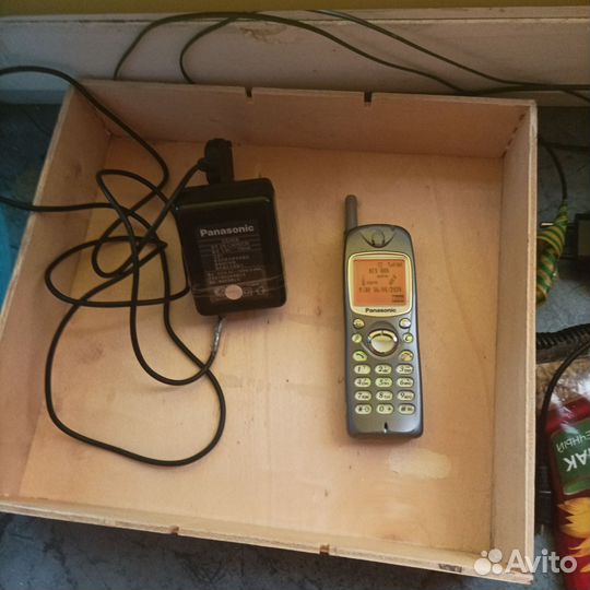 Сотовый телефон panasonic