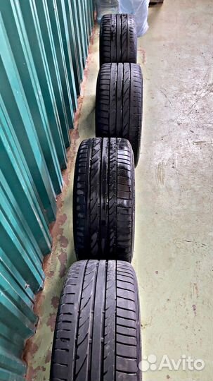 Bridgestone Potenza RE050A 225/40 R18