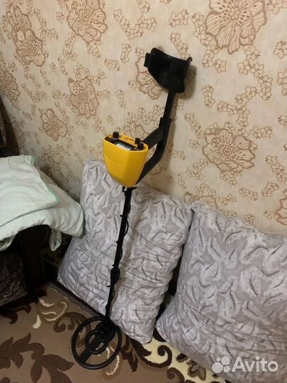 Металлоискатель бу md5090