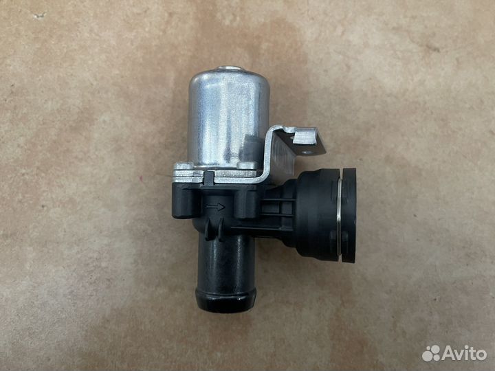 Клапан системы отопителя mercedes w212 w204 w207