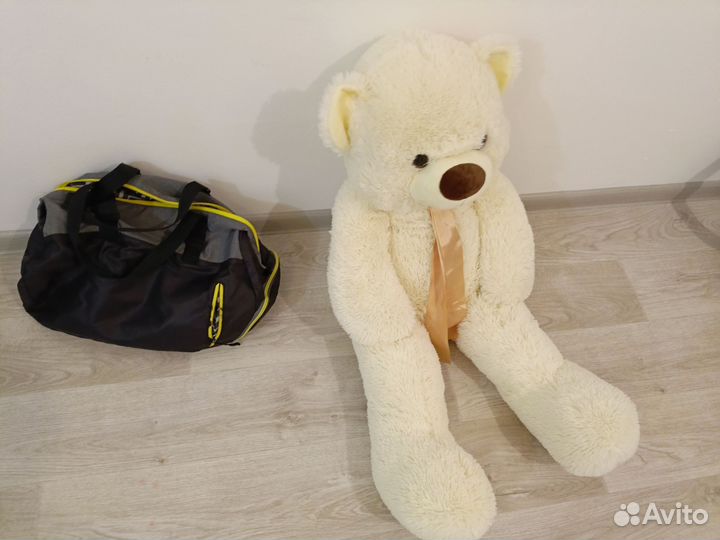 Плюшевый медведь
