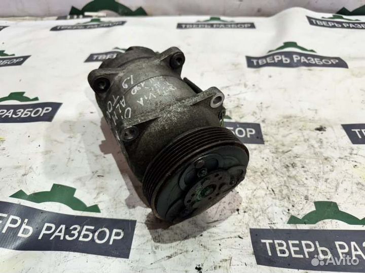 Компрессор кондиционера Audi A3 2000