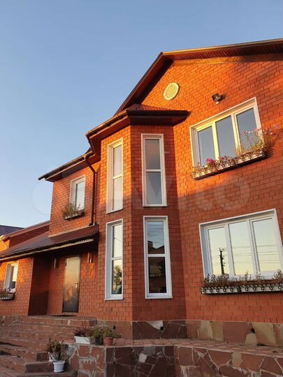 Дом 185 м² на участке 10 сот.