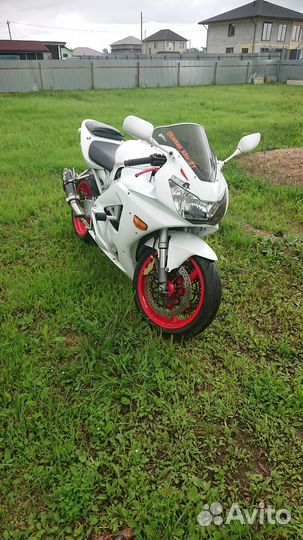 Honda Cbr 929 rr 2001г