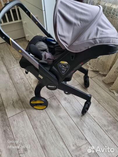 Коляска автокресло Doona
