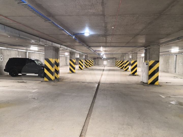 Машиноместо, 16 м²