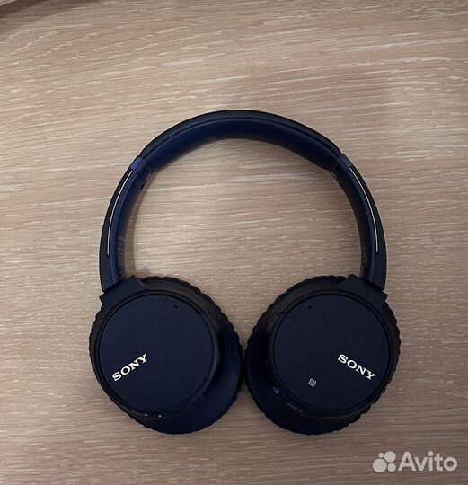 Наушники Sony