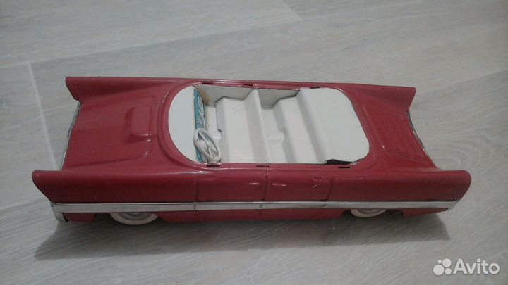 Машина железная инерционная СССР