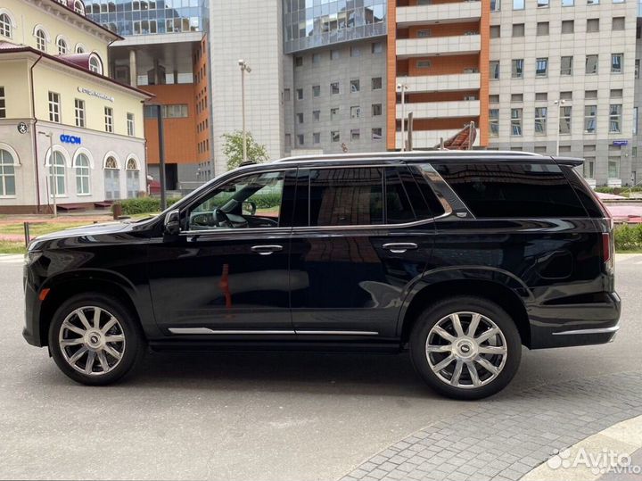 Cadillac Escalade 6.2 AT, 2022, 60 км