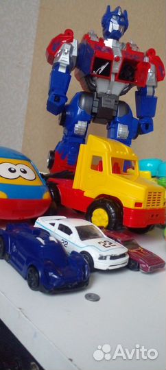 Развивающий автомобиль пакетом