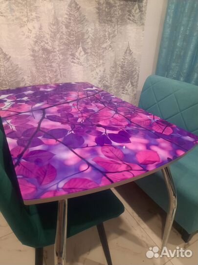 Кухонный стол