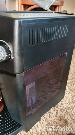 Кофемашина delonghi