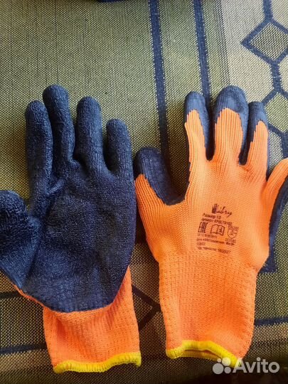 Перчатки и варежки