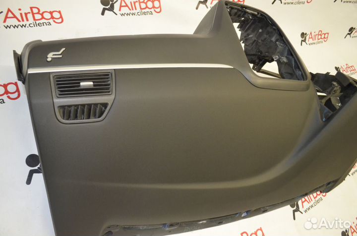 Торпедо панель приборов Fiat Punto