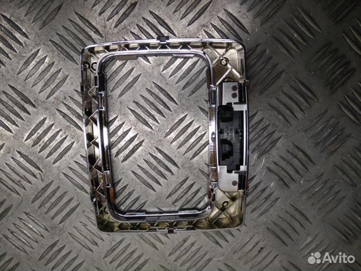 Накладка декоративная салона Mercedes-Benz C-Класс