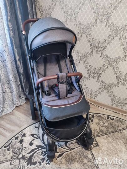 Прогулочная коляска luxmom