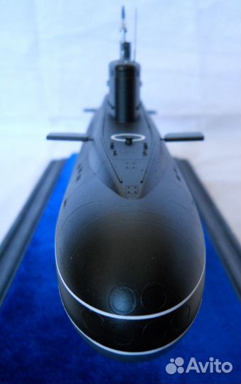 Сборная модель 636.3 Варшавянка (1:200)