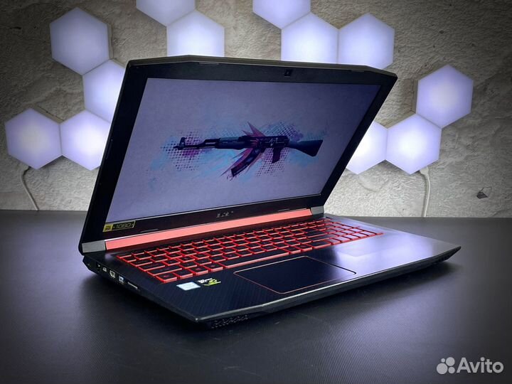 Игровой ноутбук Acer Nitro 5 / GTX 1050 / Core i5