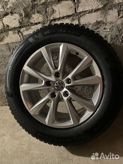 Колеса в сборе зима шипы Touareg NF 255/55 R18