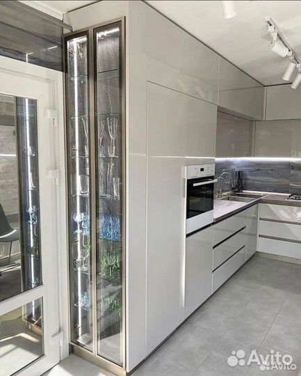 Кухонный гарнитур