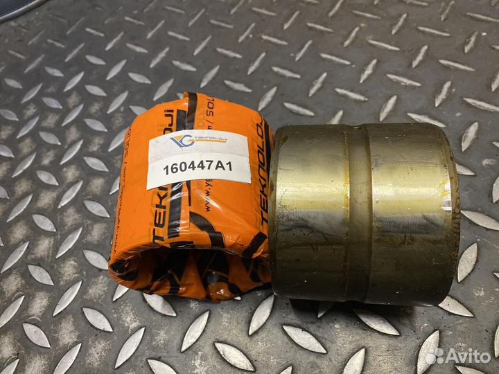 Втулка 160447A1