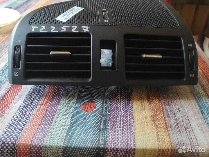 Центральная консоль Авенсис т27