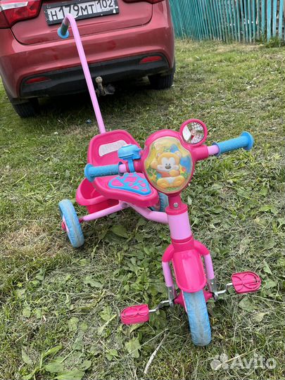 Трехколесный велосипед