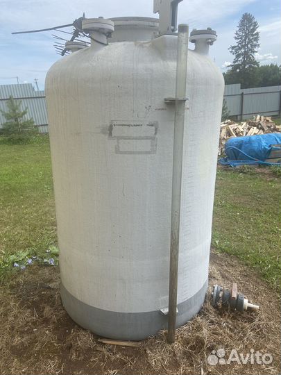 Емкость из стекло волокна 2,2 м3
