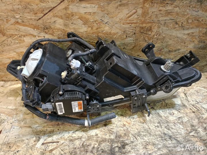 Фара ксенон левая Nissan Murano Z51