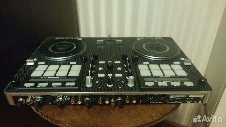 Dj контролер Vestax vci 380