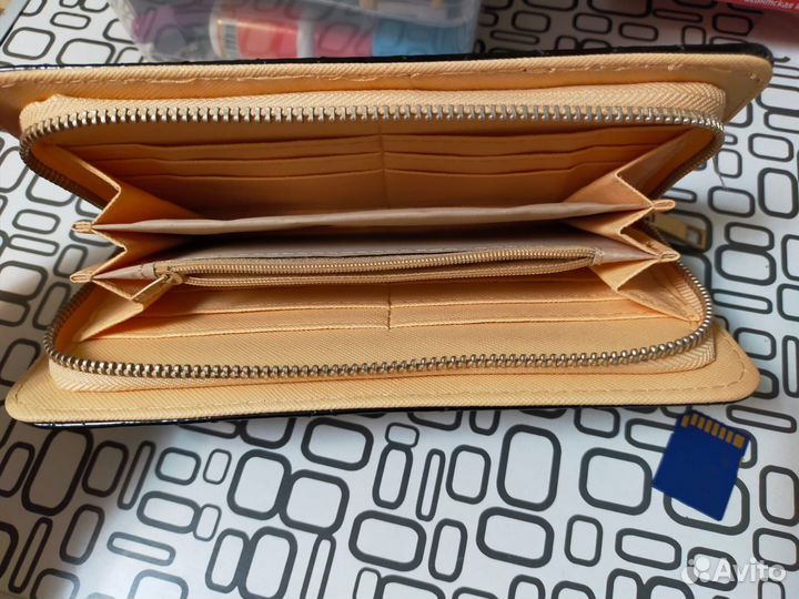 Портмоне женское