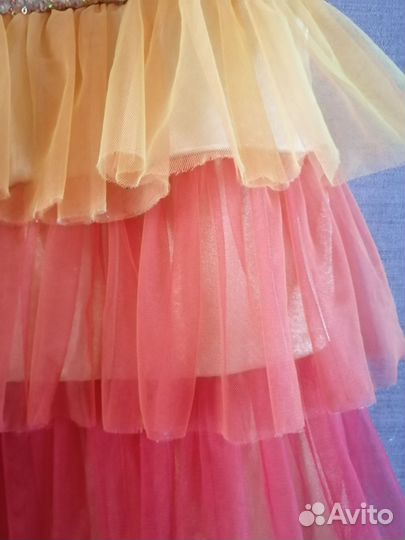 Шикарное платье для девочки