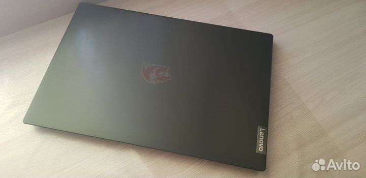 Ноутбук Lenovo