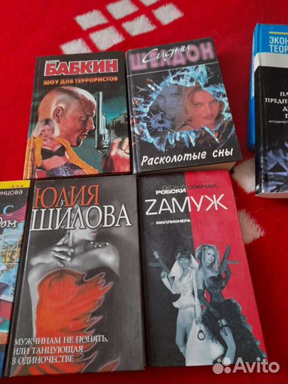 Книги отдам бесплатно