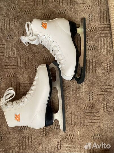 Коньки фигурные