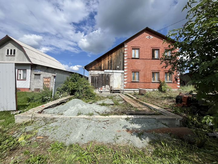 Дом 73,5 м² на участке 12 сот.