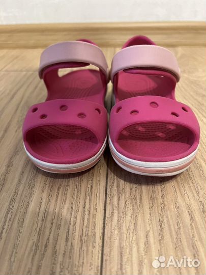 Сандали crocs c 10 на девочку