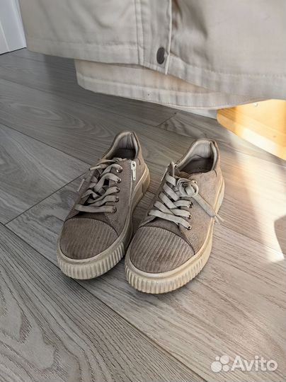 Детская одежда и обувь