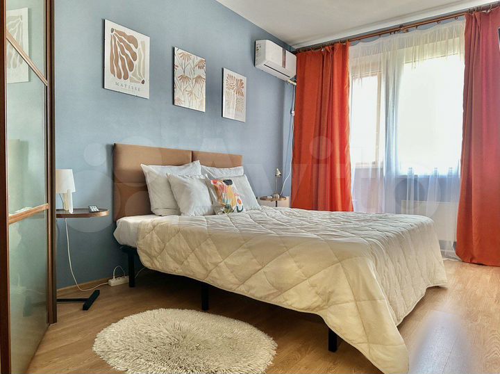 2-к. квартира, 55 м², 9/9 эт.