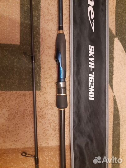 Спиннинг Favorite Skyline