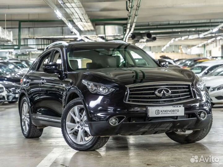 Infiniti QX70 3.7 AT, 2014, 123 708 км