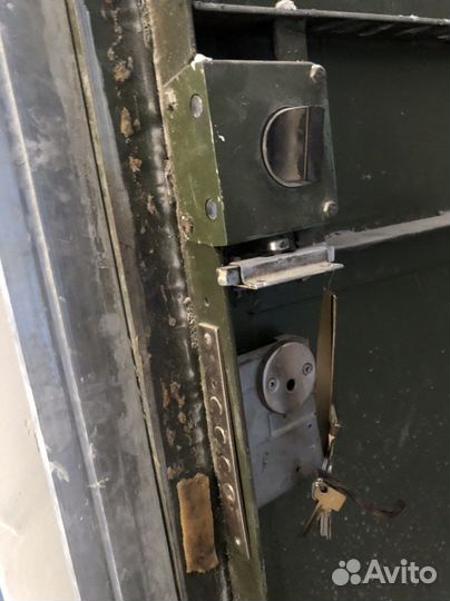 Дверь входная