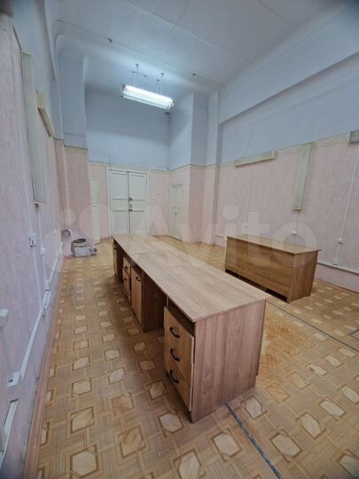 Кабинеты от 15 м2 в офисе 640м2