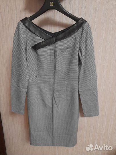 Вещи женские (платье) продам пакетом размер 44