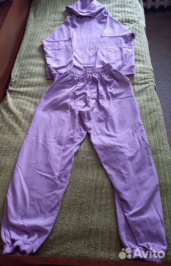 Костюм спортивный