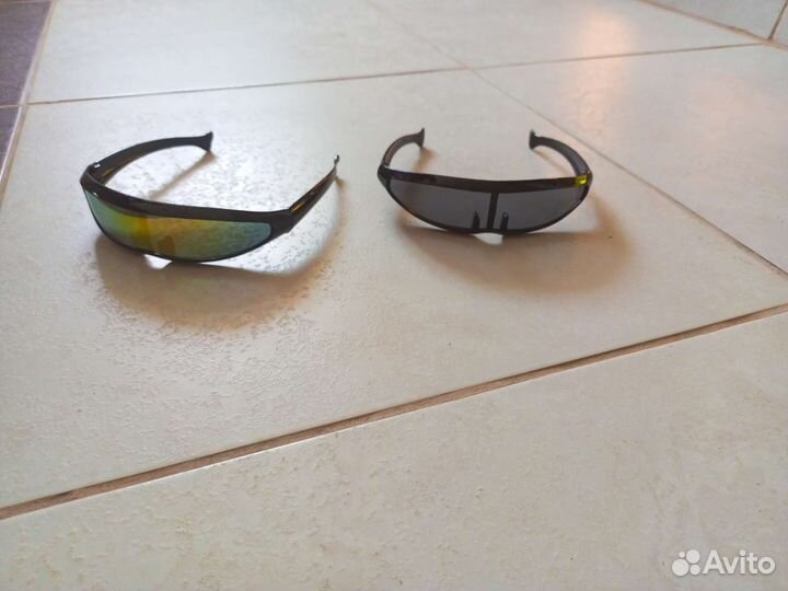 Солнечно защитные очки