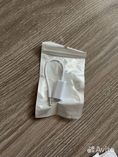 Переходник для проводных наушников