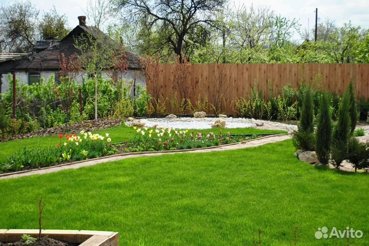 Укладка газона