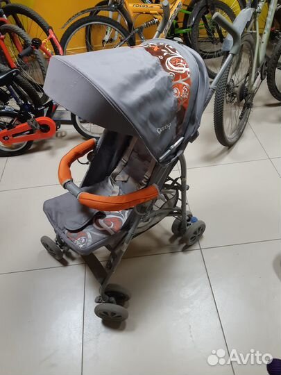 Прогулочная коляска